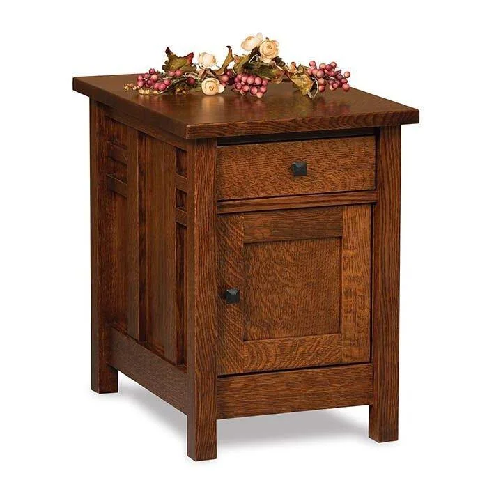 Kascade Amish End Table Enclosed