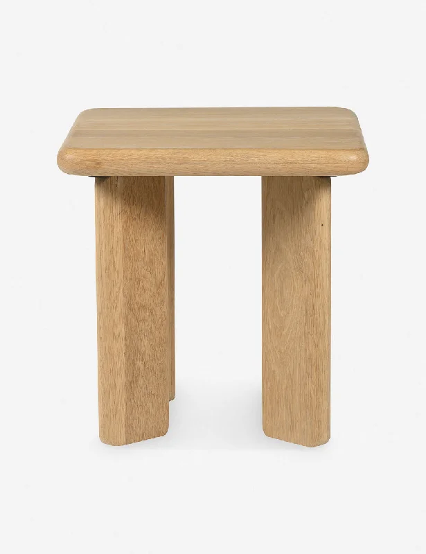 Nera Stool