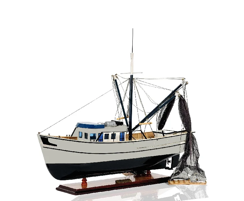 13.5" X 25" X 22" Shrimp Boat