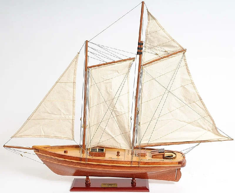 28" Wood Brown America 1851 Yacht Hand Painted Sculpture